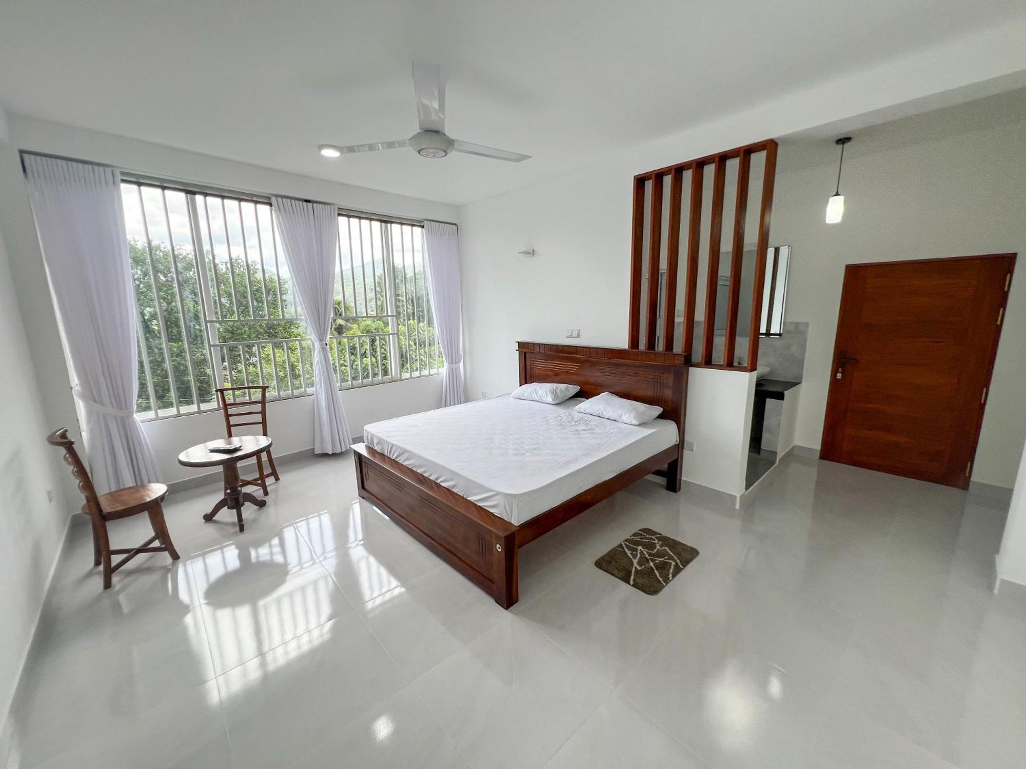 Meridian Holiday Resort 拉特纳普勒 外观 照片