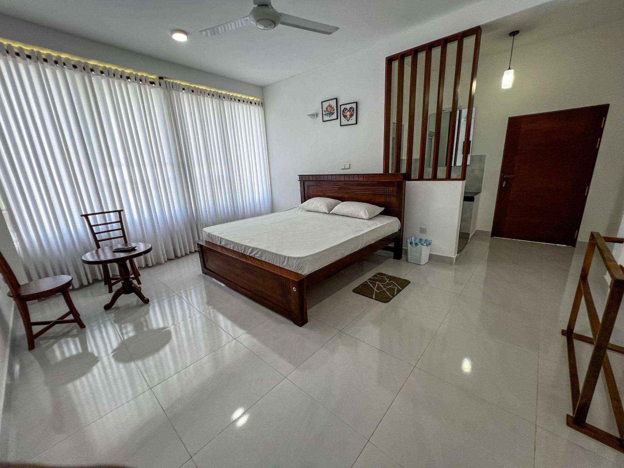Meridian Holiday Resort 拉特纳普勒 外观 照片